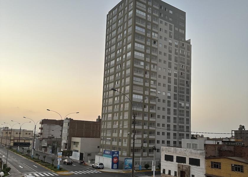  Callao Exterior