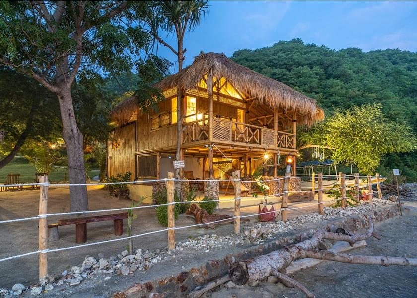 West Nusa Tenggara Sekotong Barat Room