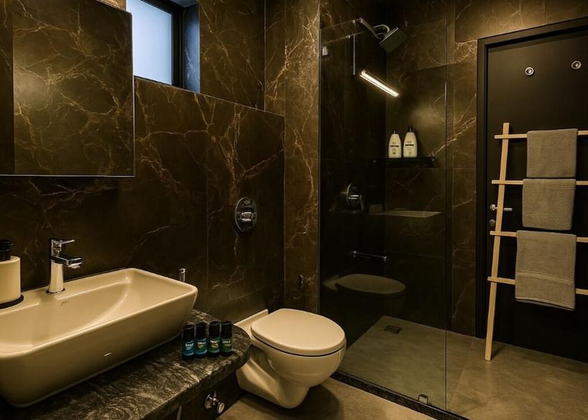 Maharashtra Nandgaon Bathroom