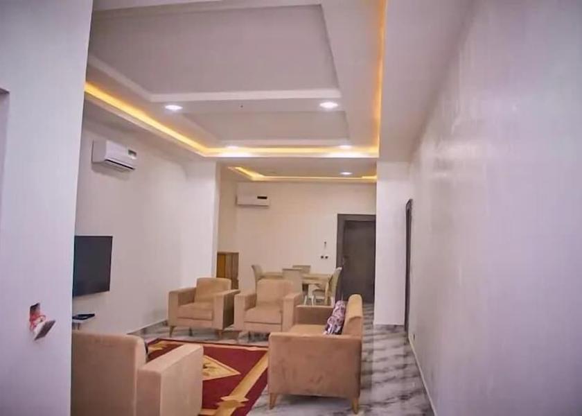 Kano Kano Living area
