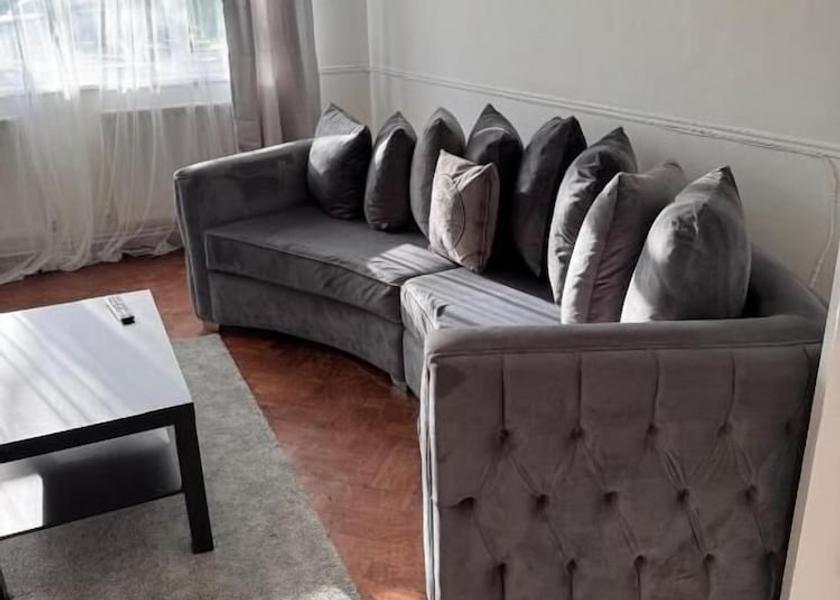 England Wembley Living area