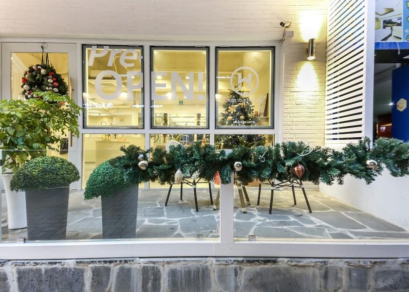  Gwangju Exterior