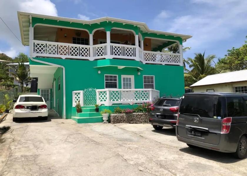  Vieux Fort Property grounds