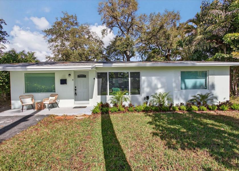 Florida Oakland Park Exterior