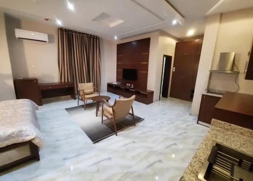 Kano Kano Room