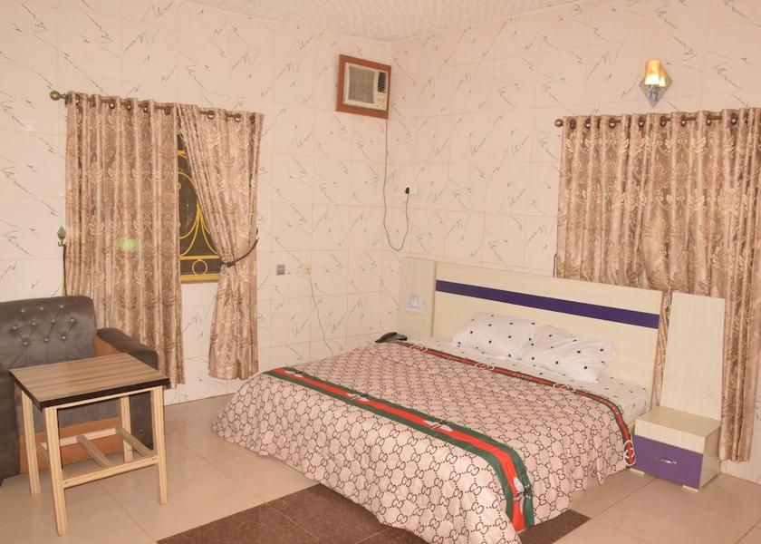 Enugu Enugu Room