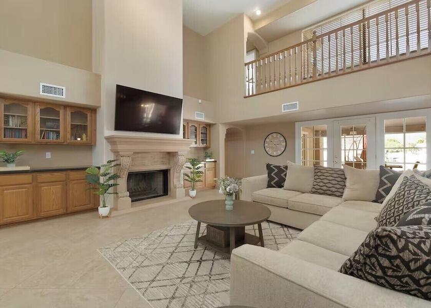 Arizona Glendale Living area