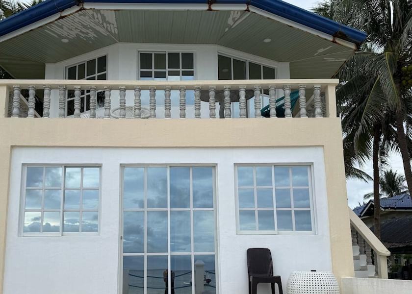 Mimaropa Carabao Island Room