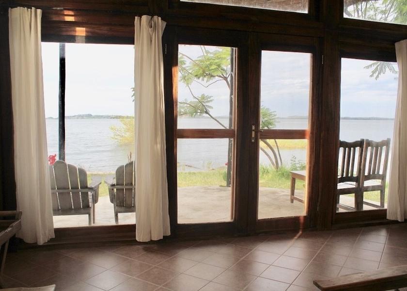 Mwanza Kitongo Interior detail