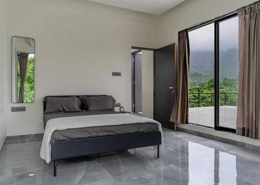 Maharashtra Nandgaon Room