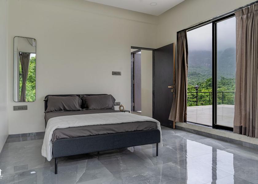 Maharashtra Nandgaon Room