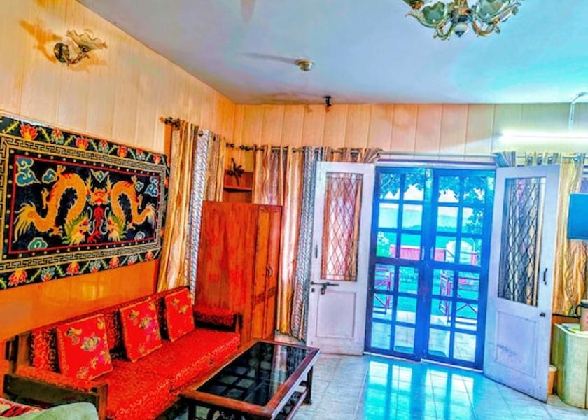 Uttarakhand Kausani Super Deluxe Double Bed Room Non AC 
