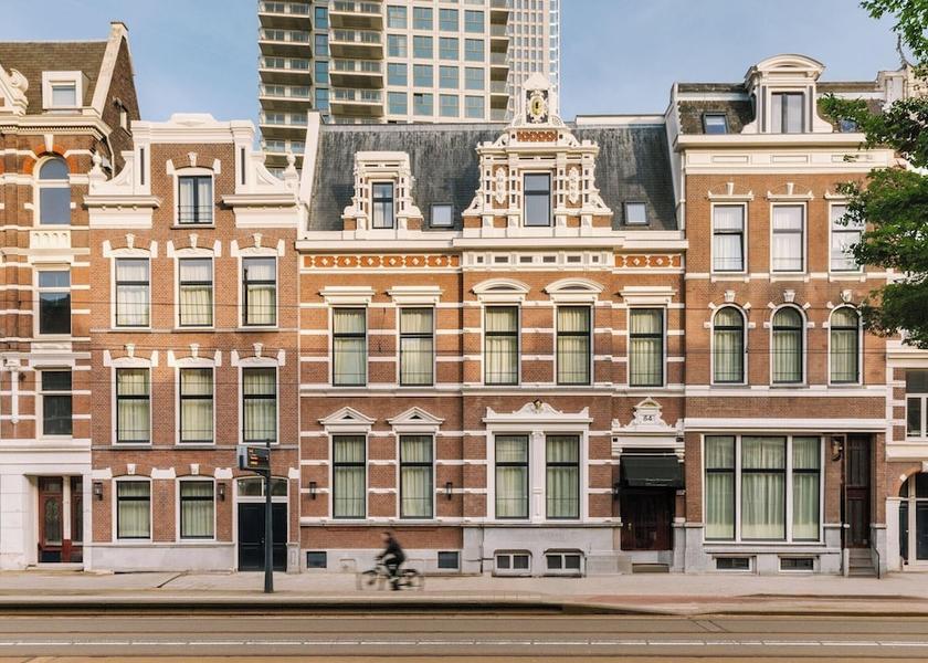 South Holland Rotterdam Front of property