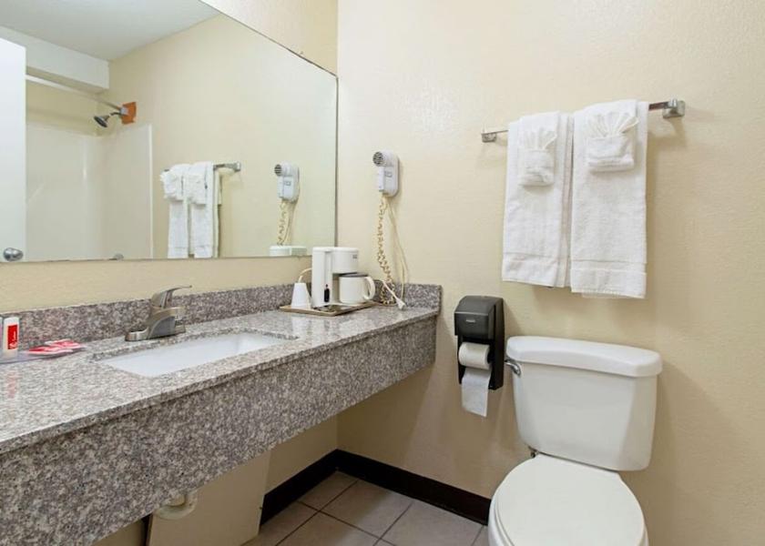 New York Utica Bathroom