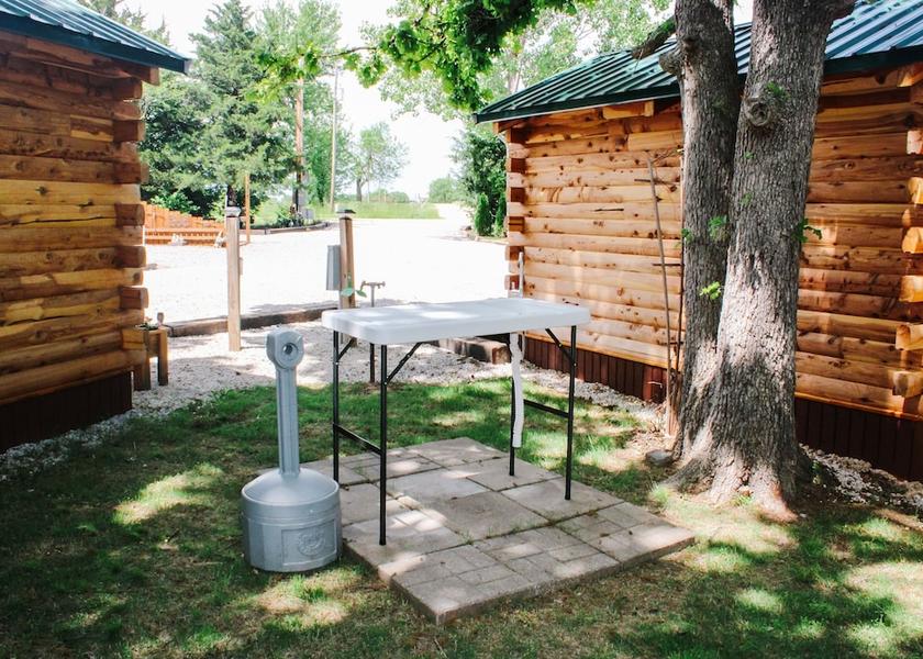 Kansas Toronto Property grounds