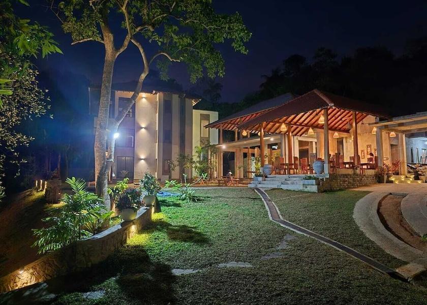 Front of property - evening/night