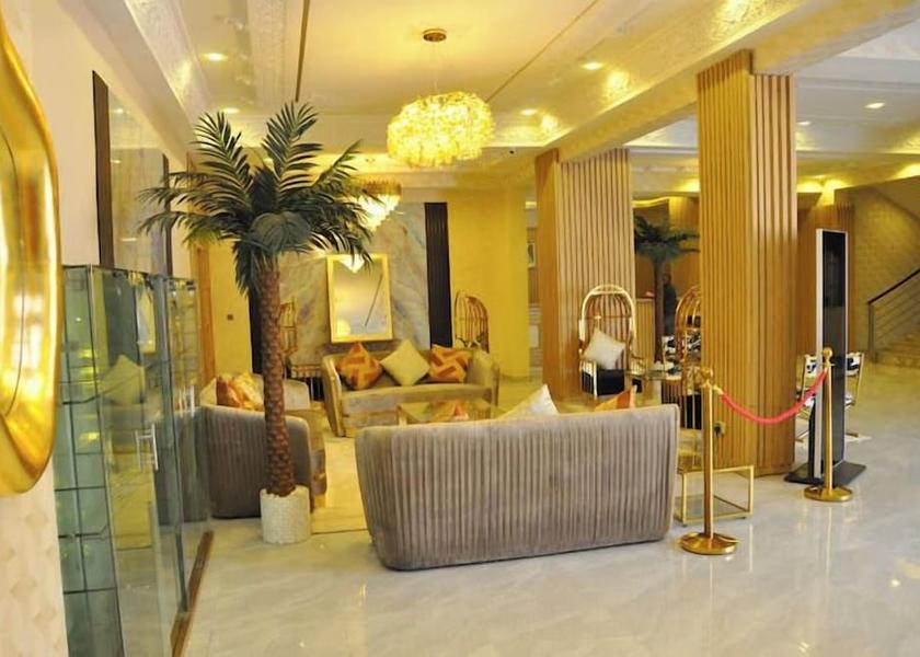 Kano Kano Lobby sitting area