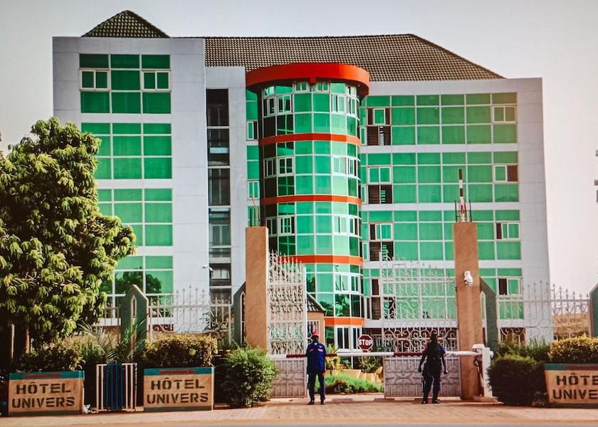  Niamey Exterior