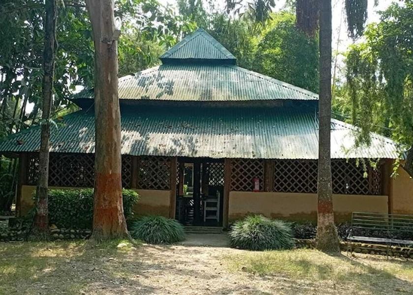 Lumbini Thakudwara Restaurant