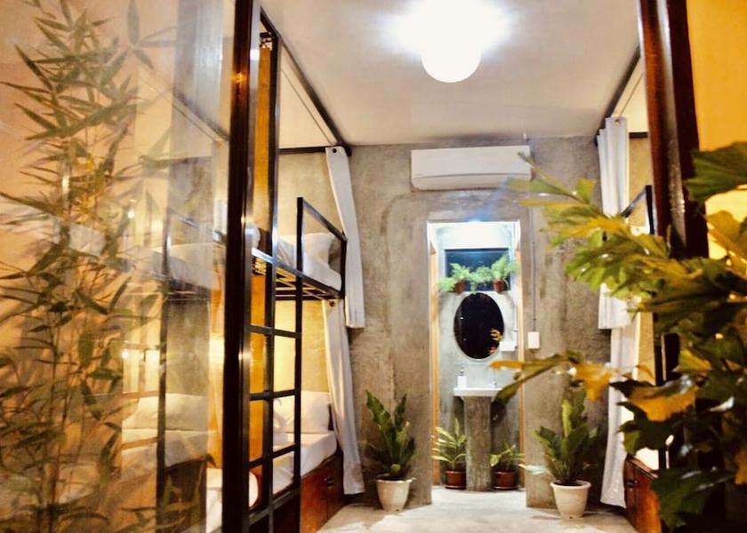 Central Visayas Moalboal Room