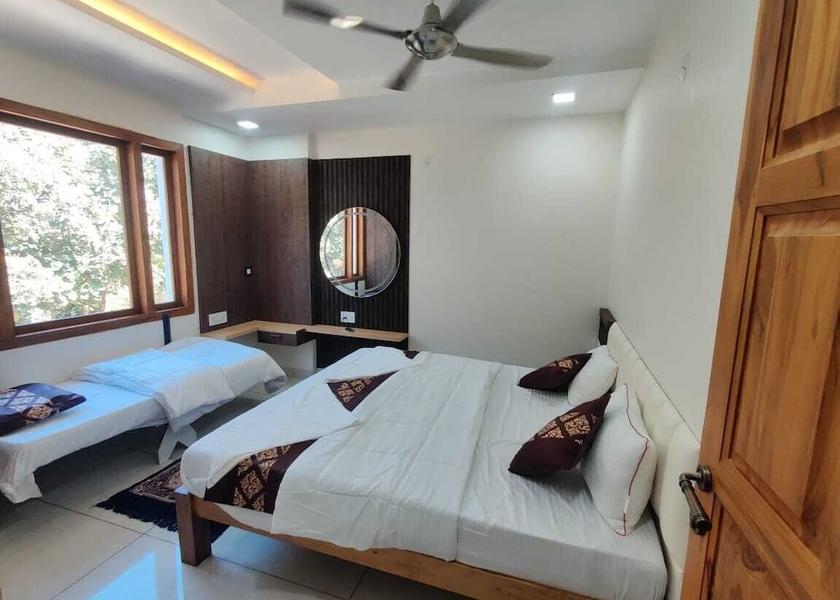 Karnataka Hampi Room