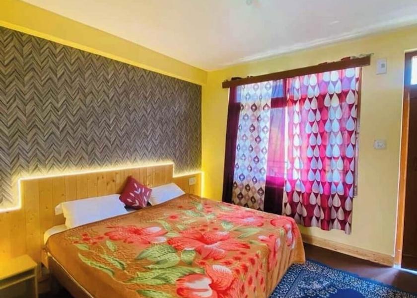 Uttarakhand Kedarnath Room