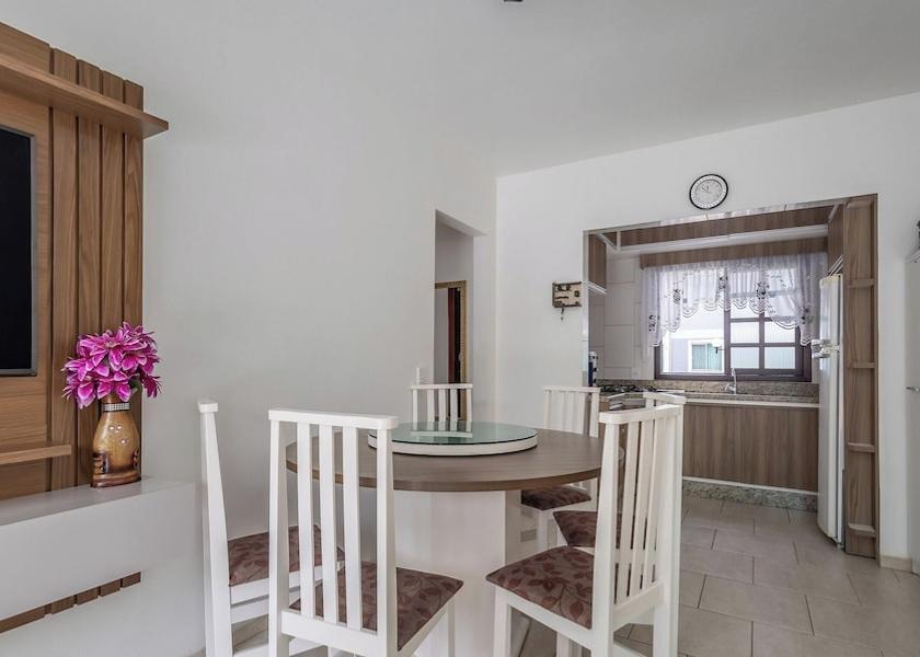 Santa Catarina Barra Velha Dining