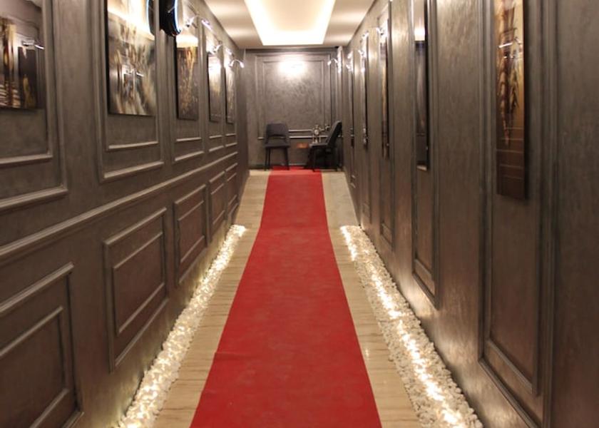 Istanbul Tuzla Hallway