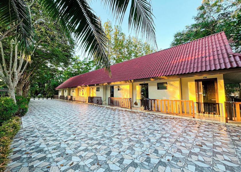 Surat Thani Province Chaiya Room
