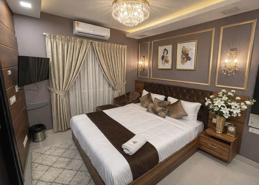 Delhi Delhi Super Deluxe Room With Pick-up & Drop (With Free Wi-Fi)