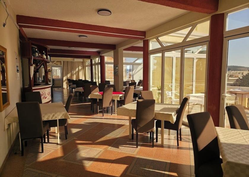 Bar Municipality Bar Restaurant