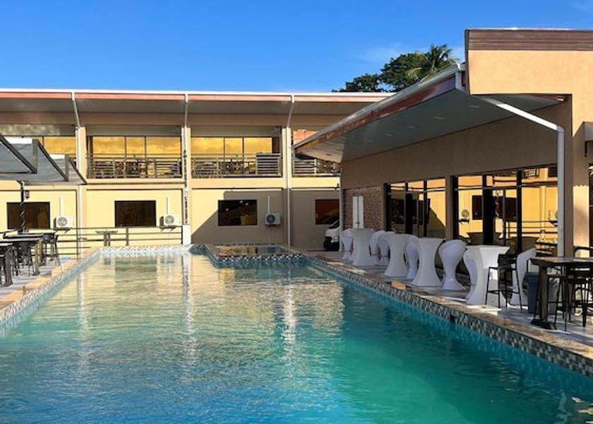 Tobago Crown Point Terrace/patio
