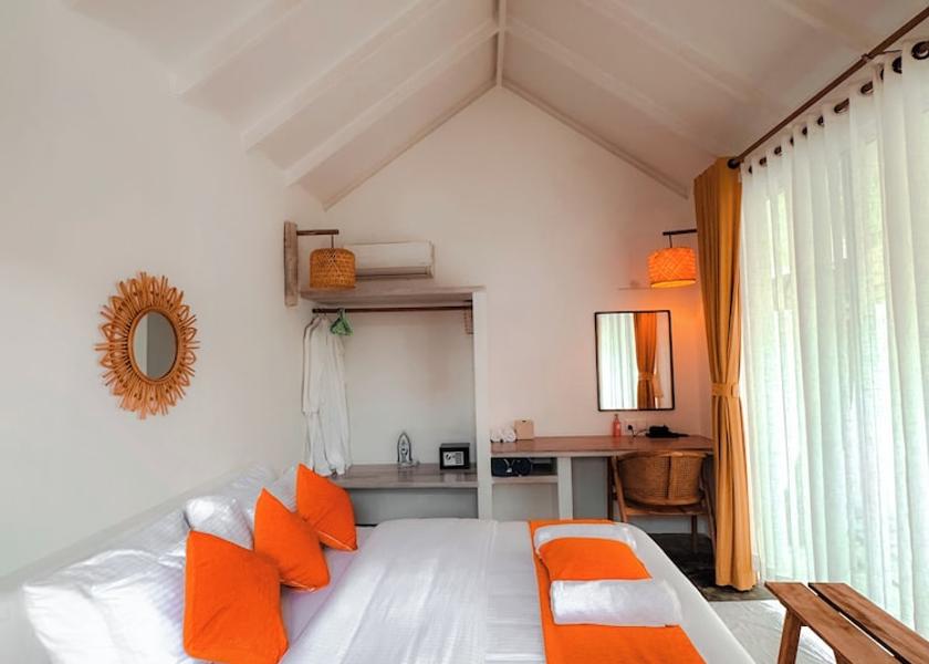 Noonu Atoll Kudafari Room