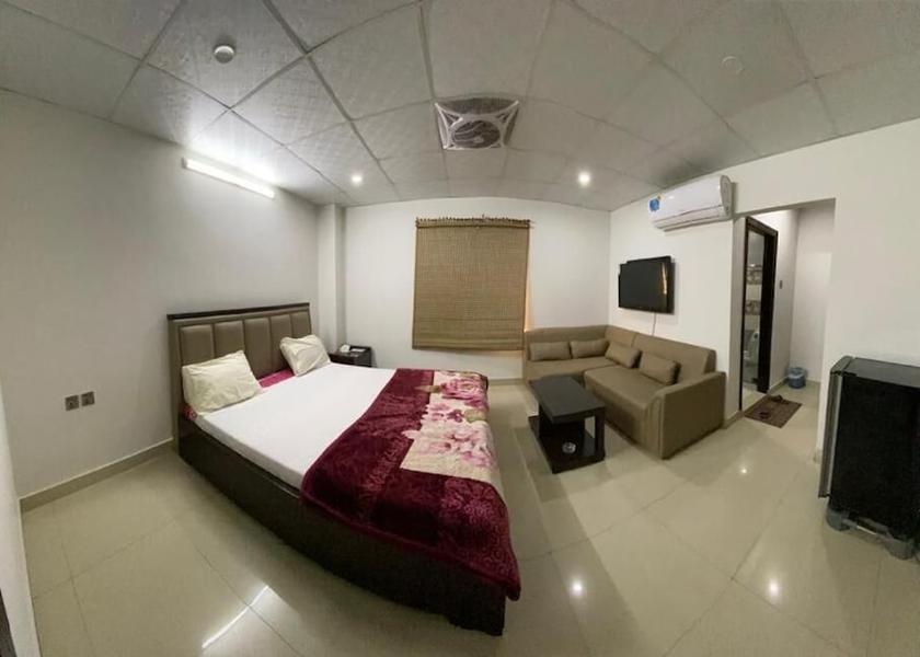 Punjab Faisalabad Room