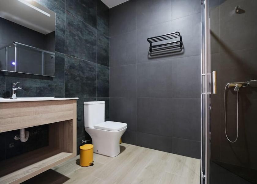 Vila Real Chaves Bathroom
