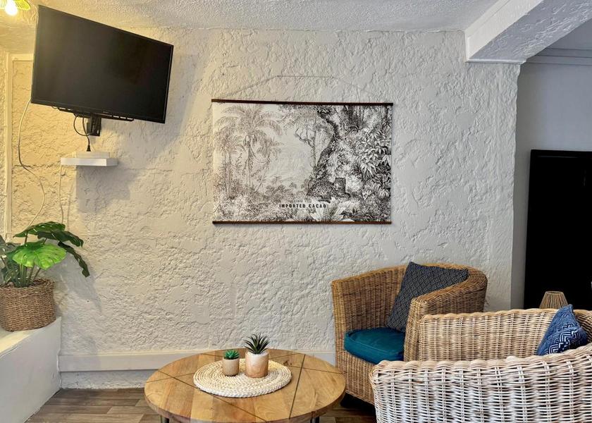  Grand Case Facilities