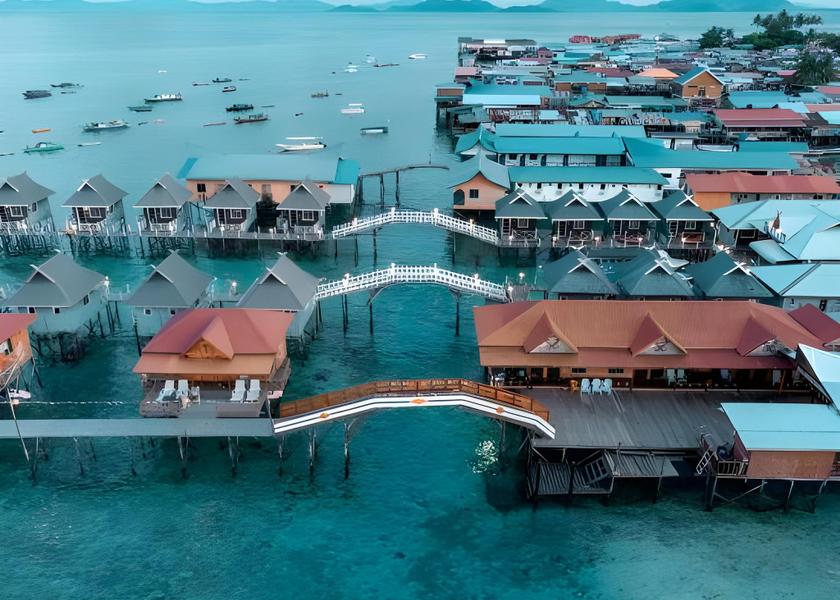 Sabah Mabul Island 