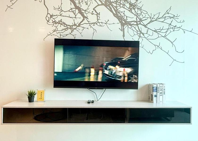 Negeri Sembilan Bahau Shared lounge/TV area