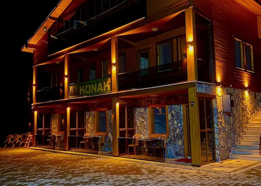 Trabzon Çaykara Front of property