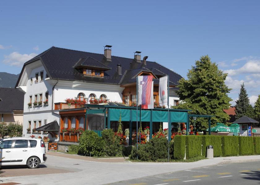  Radovljica Entrance