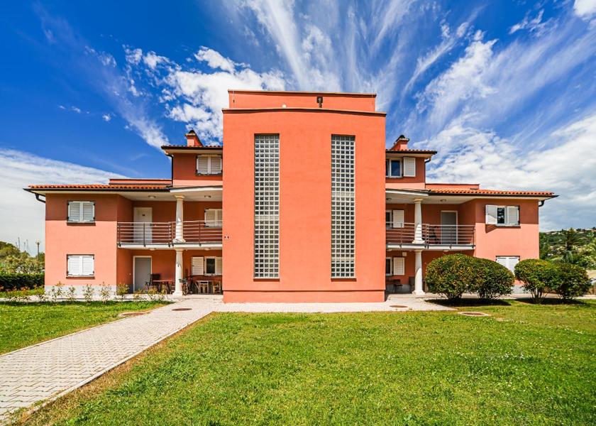  Piran Exterior view
