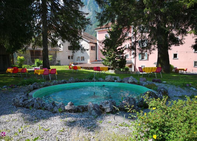 Graubünden Berguen Garden