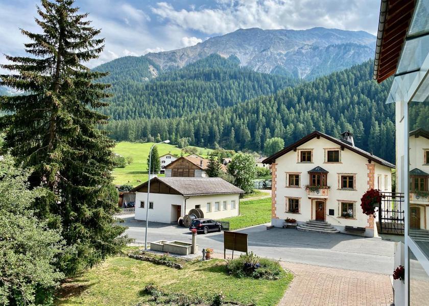Graubünden Val Muestair Surrounding environment