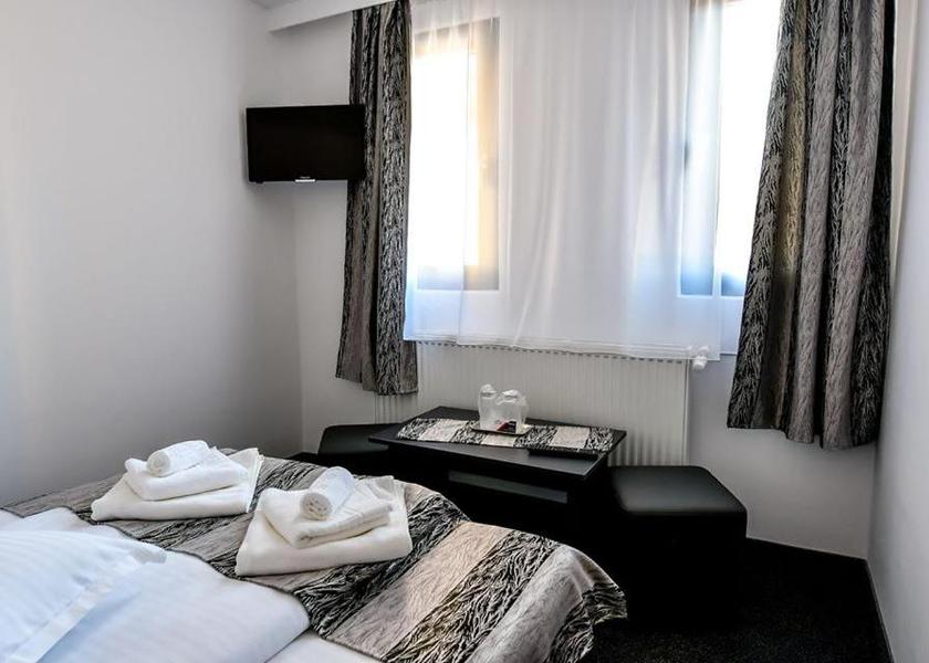 Maramureş Ocna Sugatag Double Room with Private Bathroom