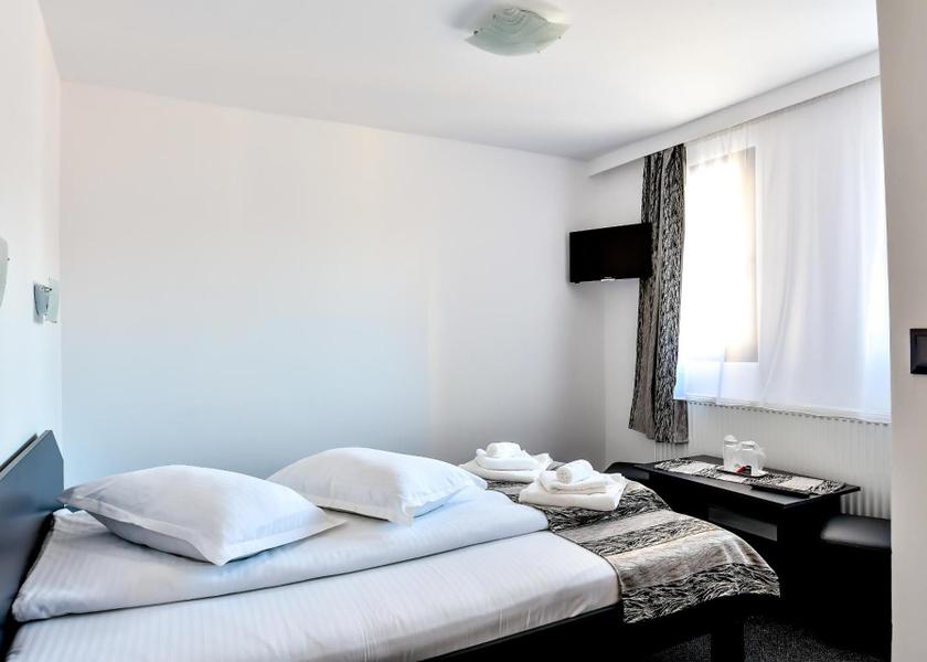 Maramureş Ocna Sugatag Double Room with Private Bathroom