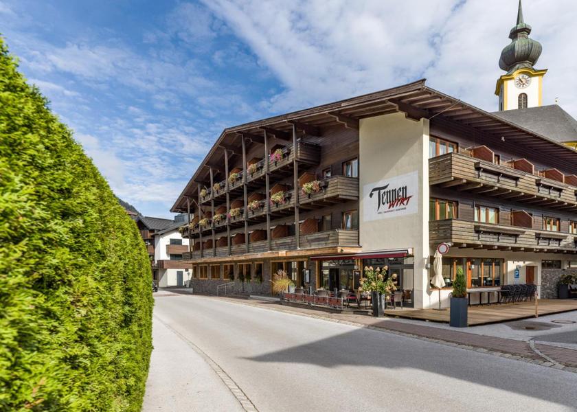 Tyrol Soell Entrance