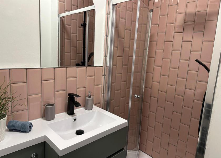England Stockton-on-Tees Double Room with Private Bathroom