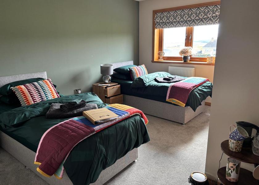 Scotland Thurso Twin Room with Bathroom