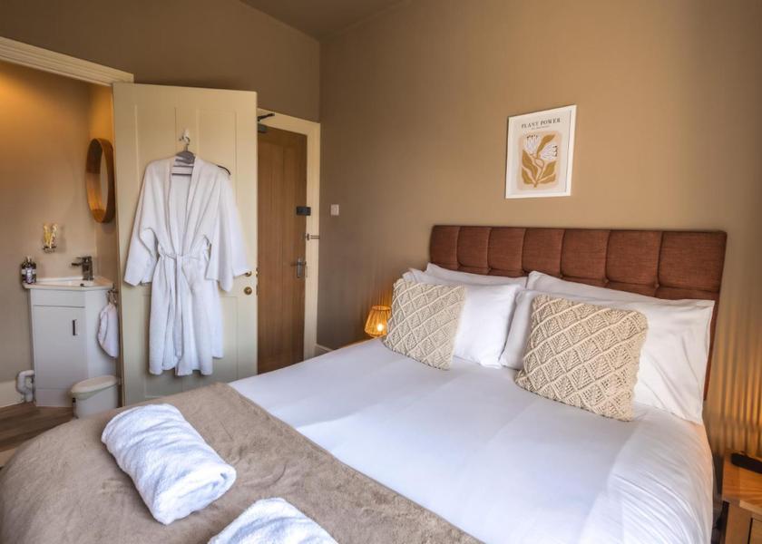 England Bexhill-on-Sea Double Room with Private Bathroom
