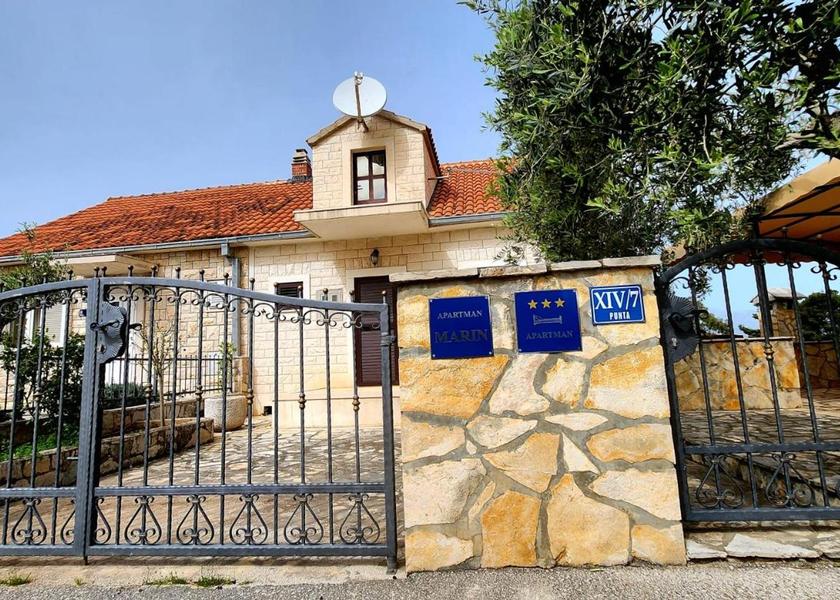 Split-Dalmatia Supetar Exterior view